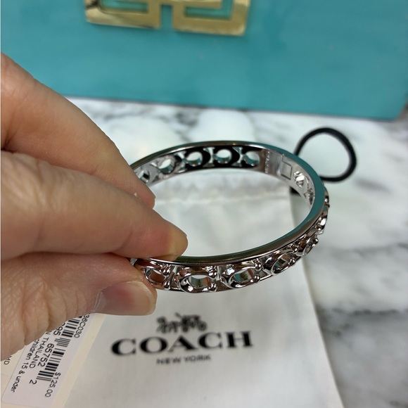 Coach Signature C Silver Hinge Bracelet - NWT & Dust Bag - Retail $125 - Picture 3 of 7